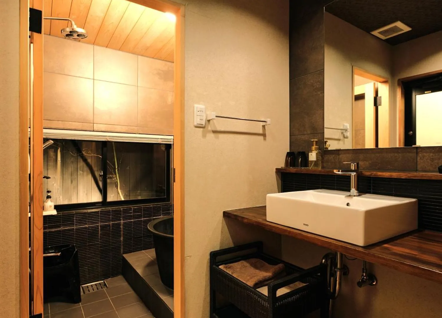 Apartment Ferienwohnung Tsumugi Horikawakichimonji Kyōto
