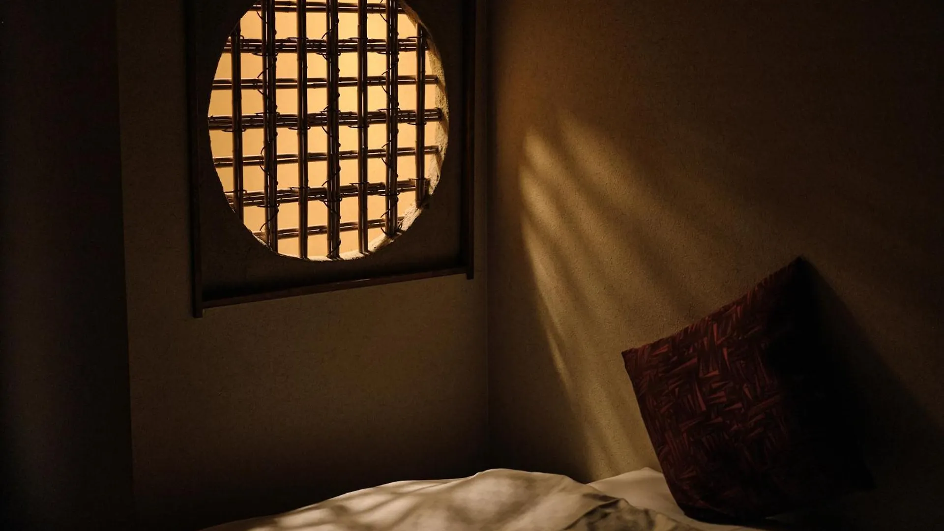 Tsumugi Horikawakichimonji Apartment Kyoto Japan