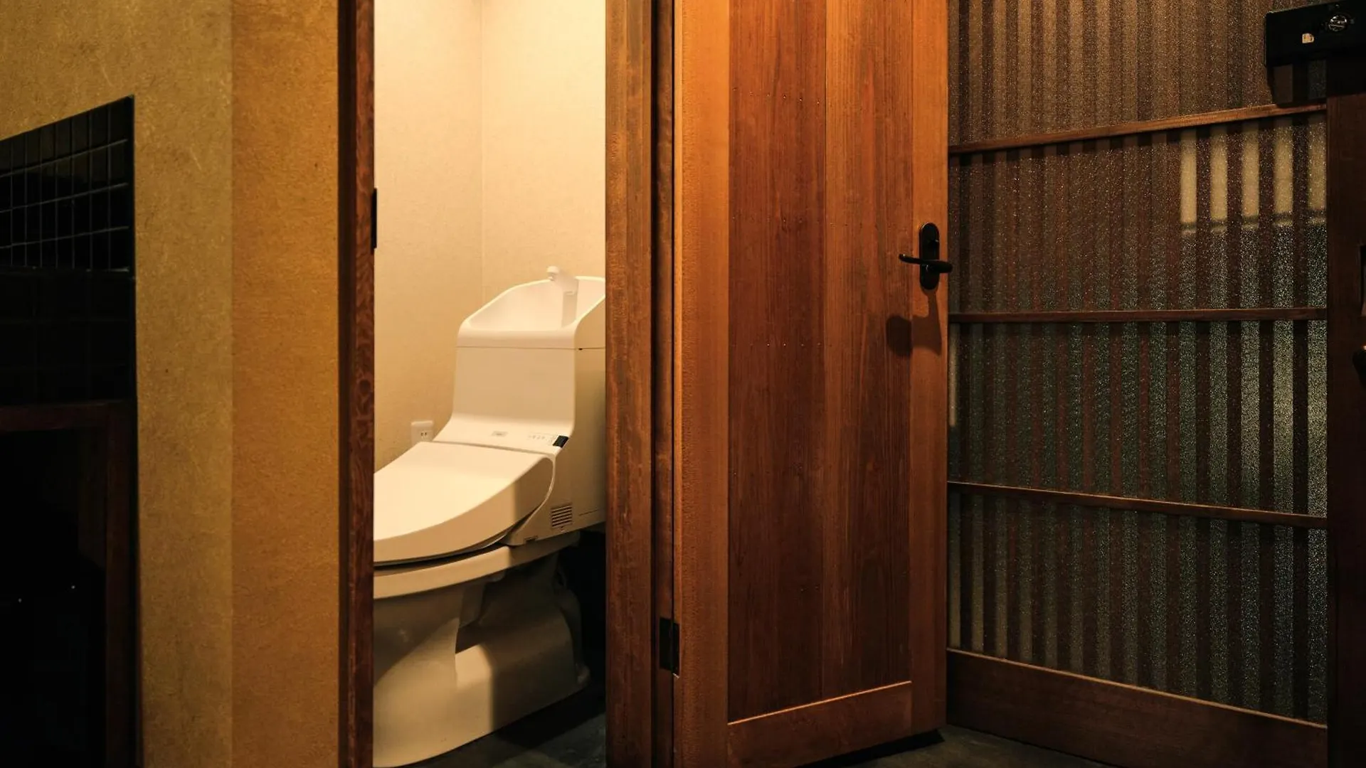 Apartmán Tsumugi Horikawakichimonji Kjóto